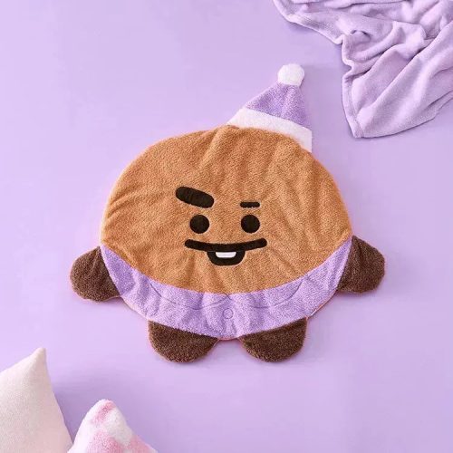 knee blanket shooky 5000x a1d6ffdf 8dae 4f3f a744 2ffc3cfe086d