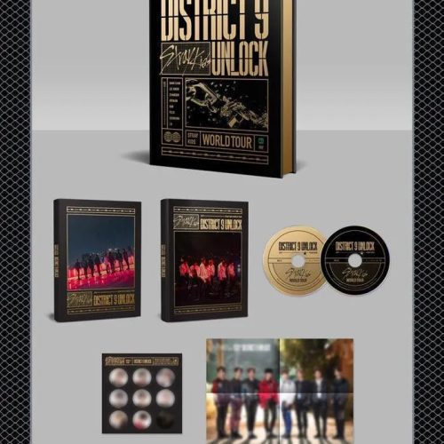 stray kids world tour district 9 unlock in seoul oppa store 3